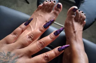 visiting back in town xxx 36DD exotic creole stallion - Image 3